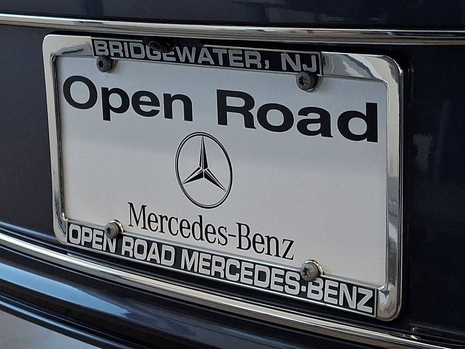 Used 2023 Bentley Flying Spur Azure image 8