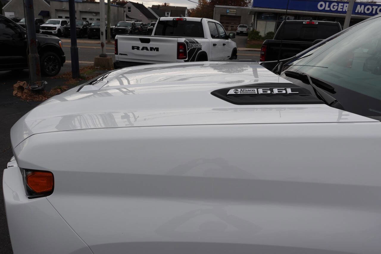 Used 2024 Chevrolet Silverado 2500 LT w/ All Star Edition image 8