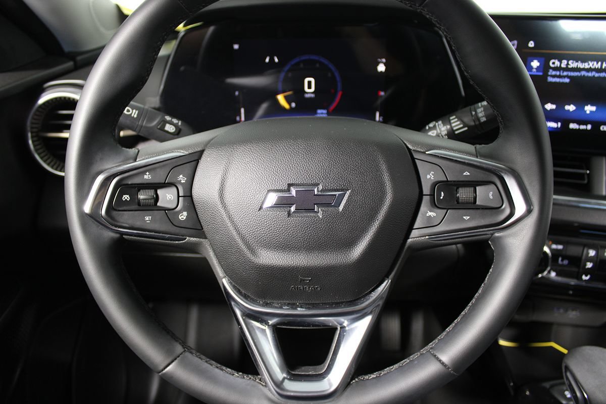 Used 2026 Chevrolet Trax ACTIV FWD image 15