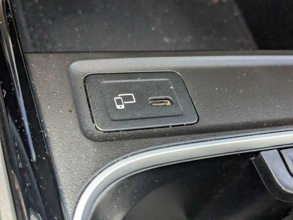 Certified 2023 Mercedes-Benz GLB 250 image 8