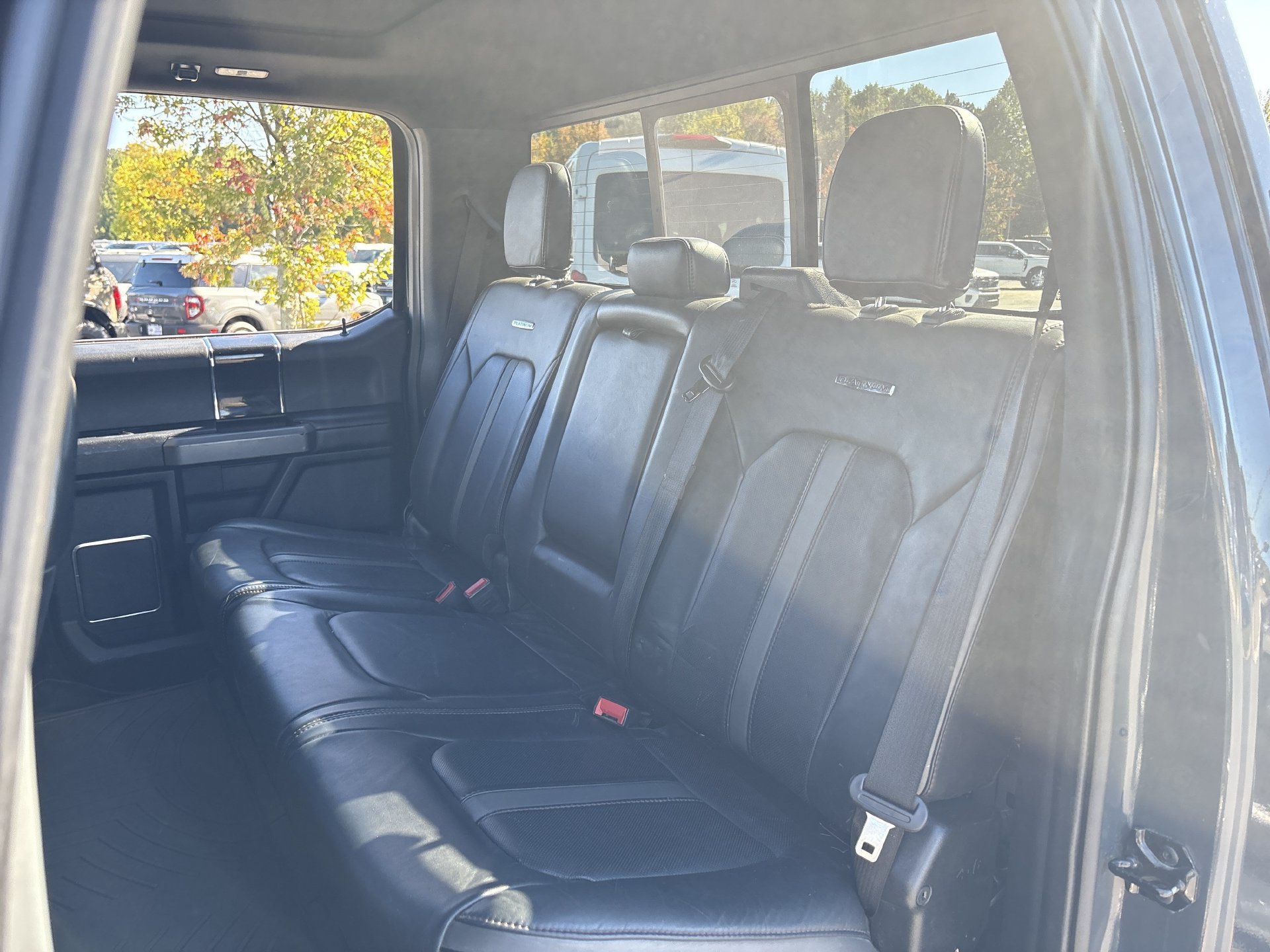 Used 2021 Ford F250 Platinum w/ FX4 Off-Road Package AWD/4WD image 16