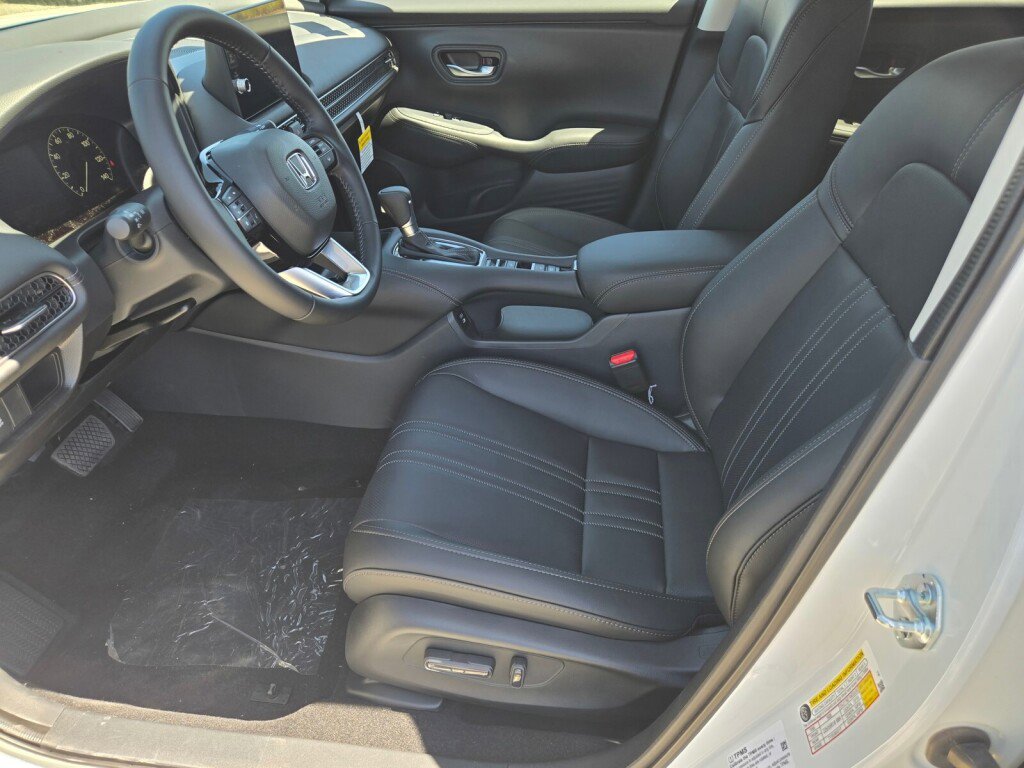 New 2027 Honda HR-V EX-L image 10