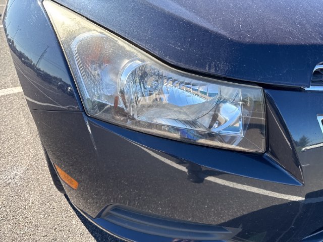 Used 2014 Chevrolet Cruze LT FWD image 12