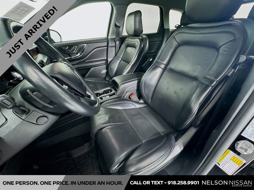 Used 2020 Lincoln Corsair Reserve w/ Equipment Group 202A image 22