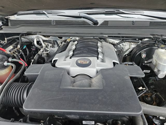 Used 2016 Cadillac Escalade Platinum RWD image 22
