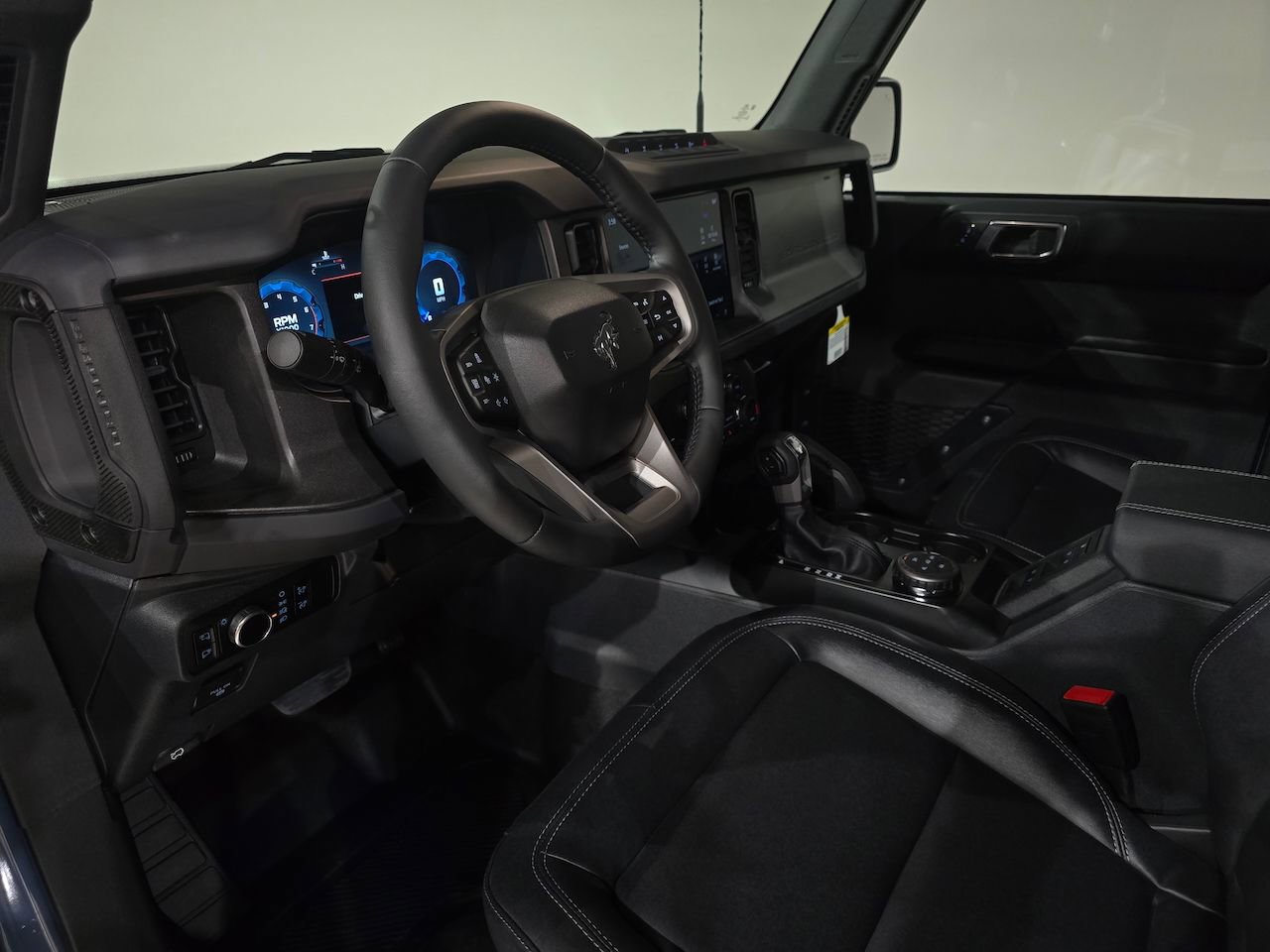 New 2025 Ford Bronco Badlands image 15