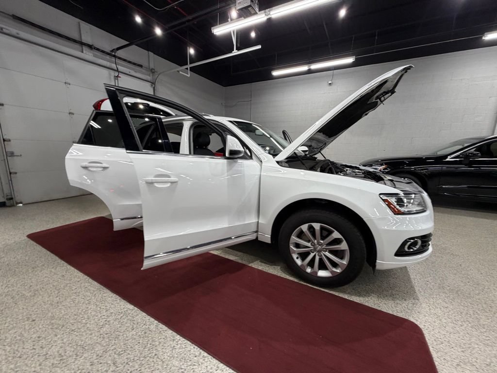 Used 2014 Audi Q5 2.0T Premium w/ Lighting Package AWD/4WD image 41