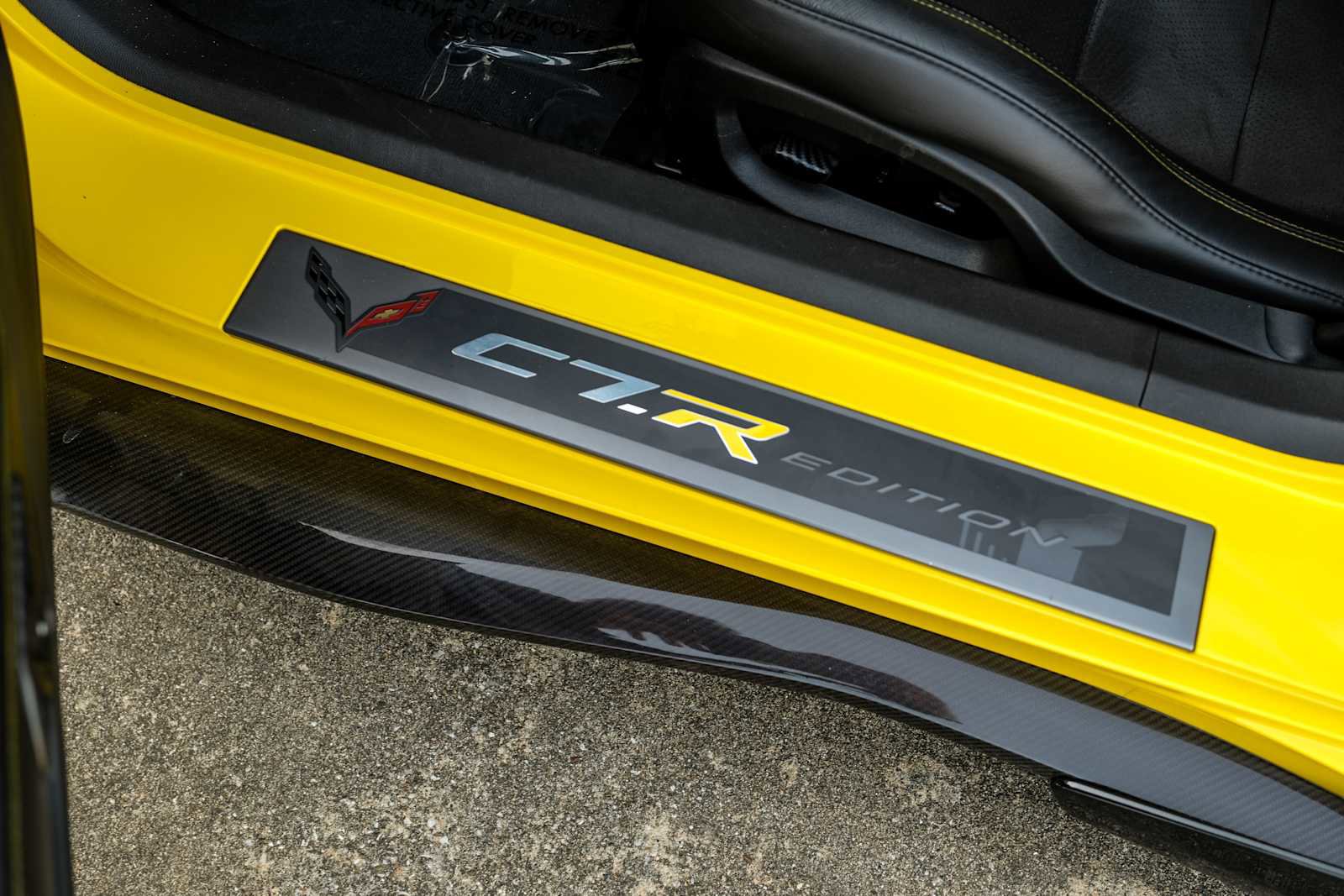 Used 2015 Chevrolet Corvette Z06 w/ 3LZ Preferred Equipment Group image 33