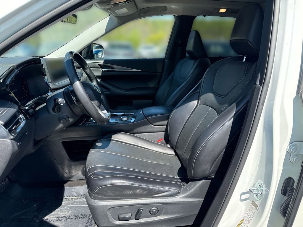 Used 2023 INFINITI QX60 Luxe image 13