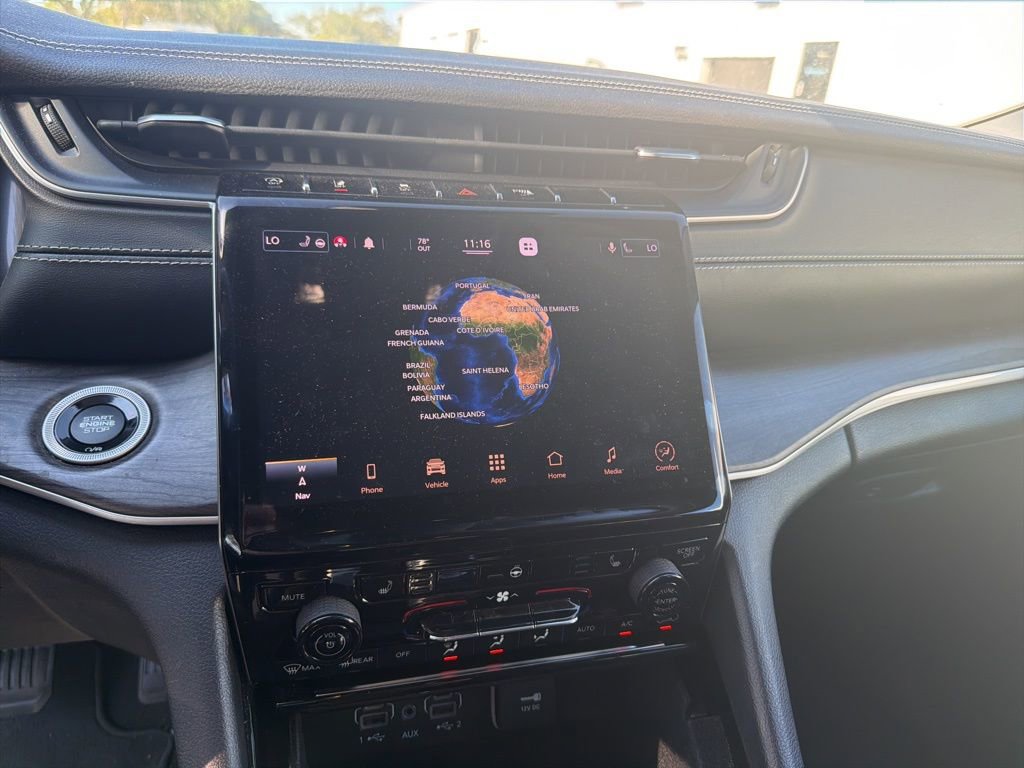 Used 2021 Jeep Grand Cherokee L Limited image 12