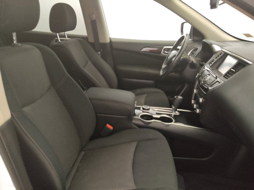 Used 2017 Nissan Pathfinder SV AWD/4WD image 21