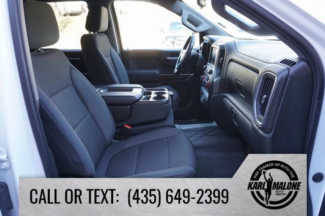 Used 2021 Chevrolet Silverado 1500 RST w/ LPO, Dark Essentials Package image 34