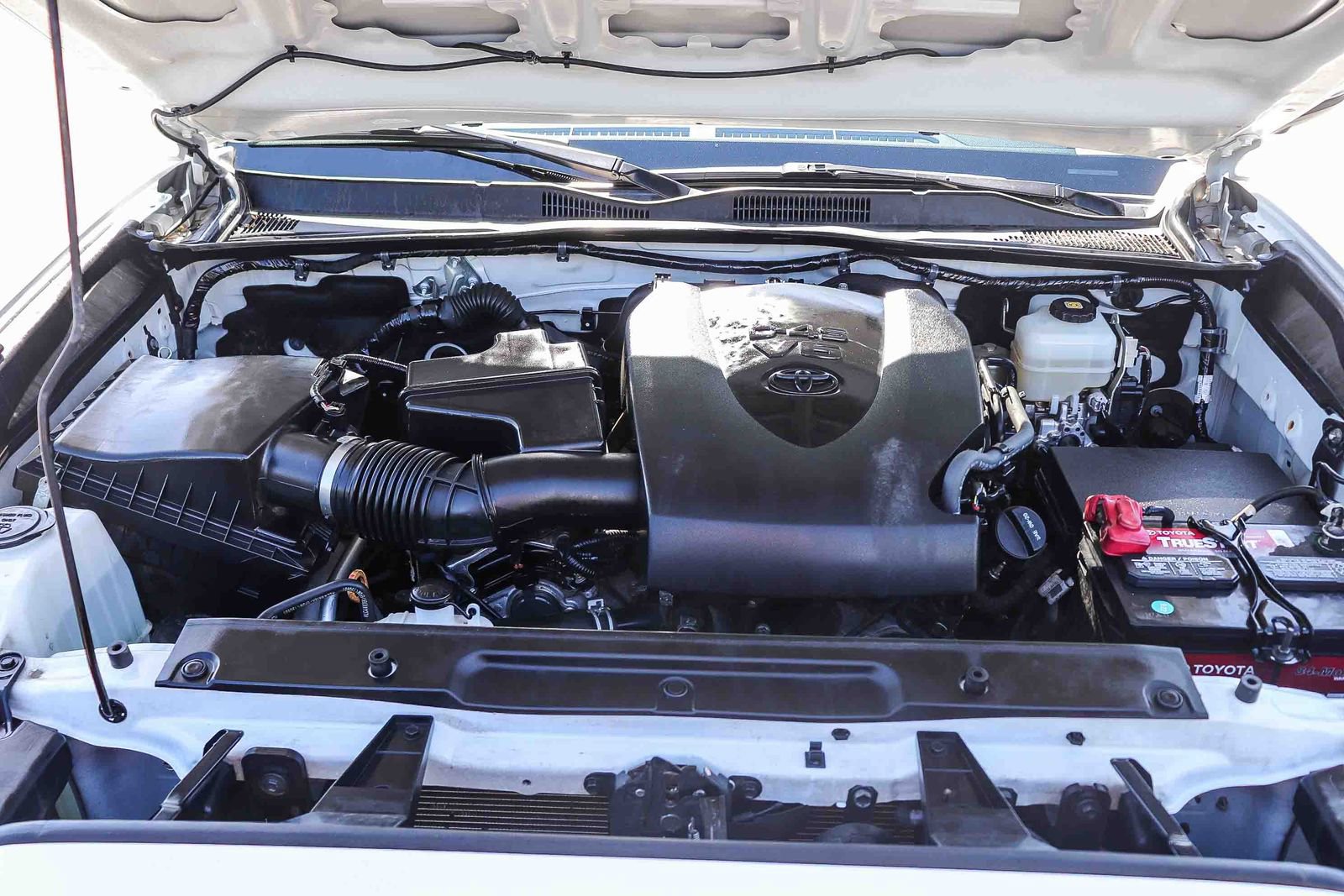 Used 2020 Toyota Tacoma TRD Pro AWD/4WD image 32