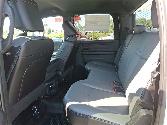 Used 2023 RAM 3500 Tradesman w/ Chrome Appearance Group image 8