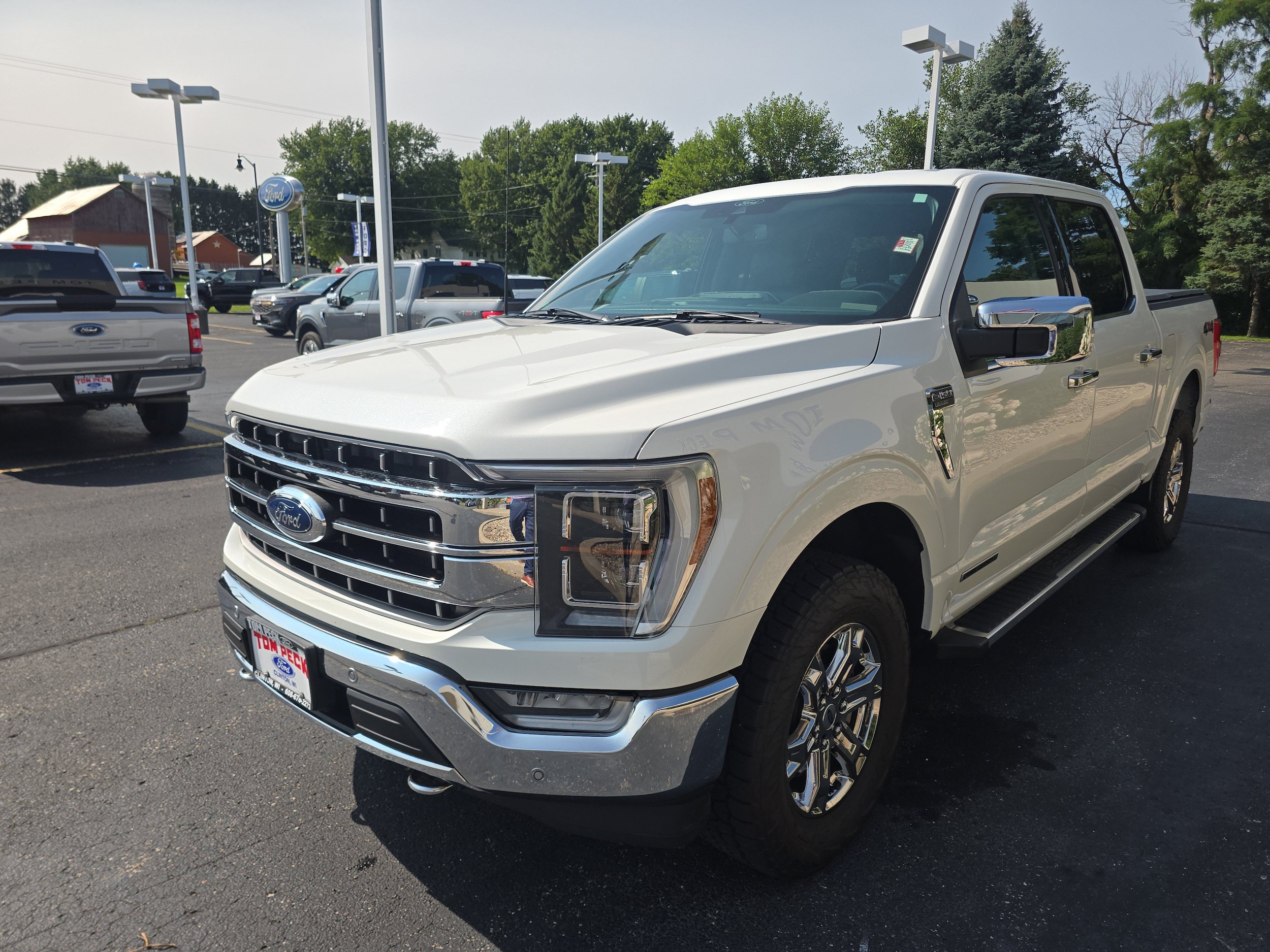 Used 2022 Ford F150 Lariat w/ Equipment Group 502A High AWD/4WD image 4