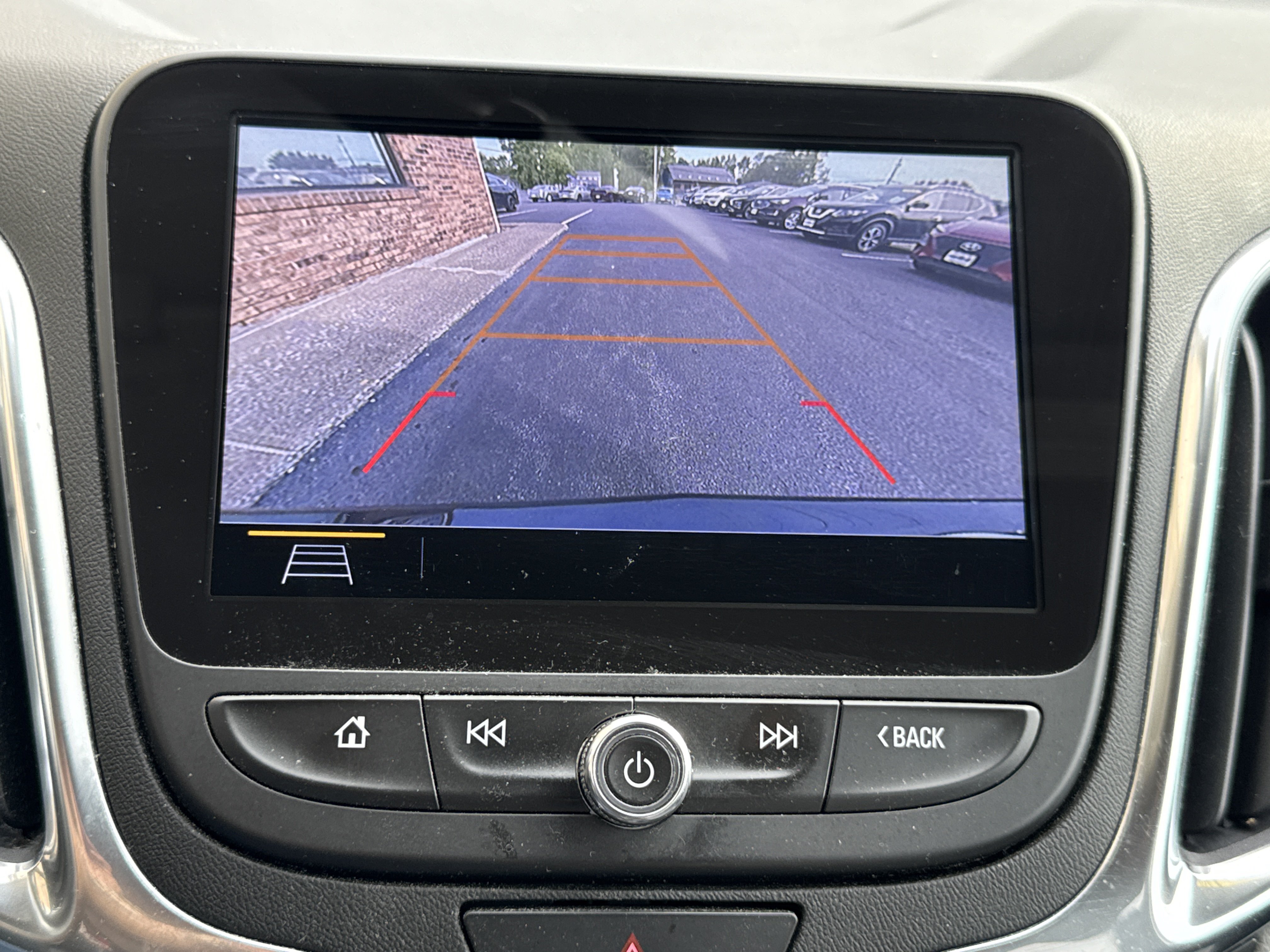Used 2021 Chevrolet Equinox LT AWD/4WD image 19