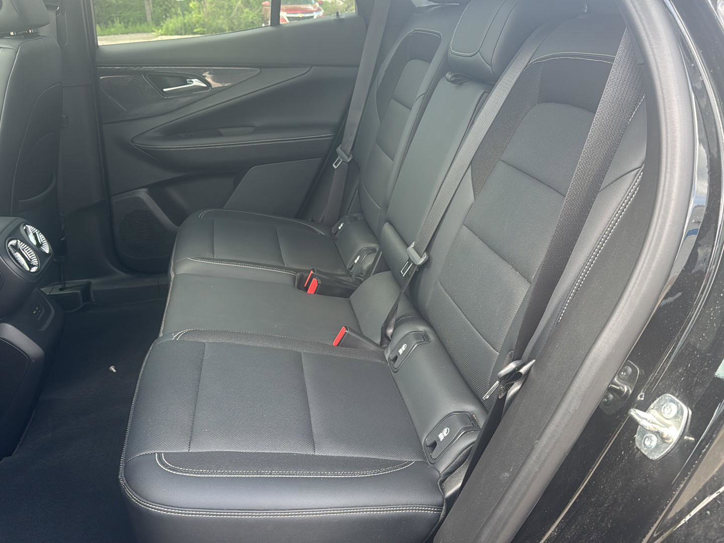 Used 2024 Chevrolet Blazer EV LT AWD/4WD image 10
