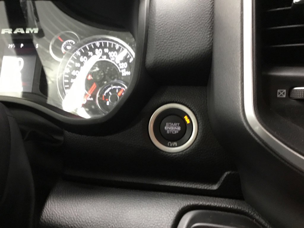 Used 2023 RAM 1500 Big Horn AWD/4WD image 31