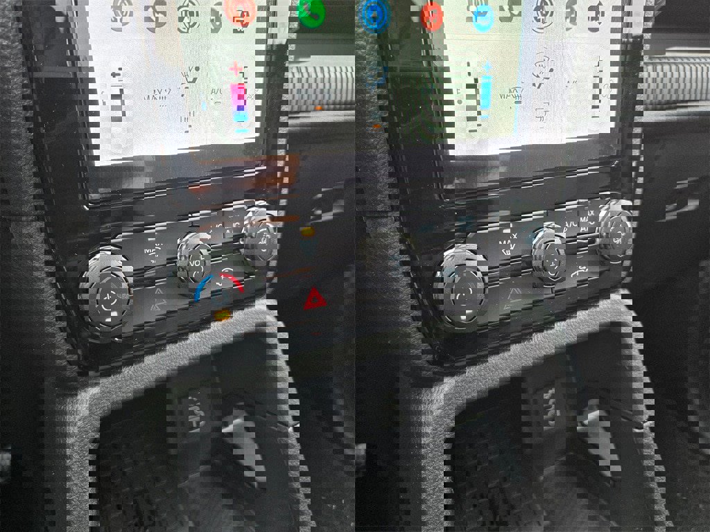 New 2025 Ford Ranger XLT w/ FX4 Off-Road Package image 16