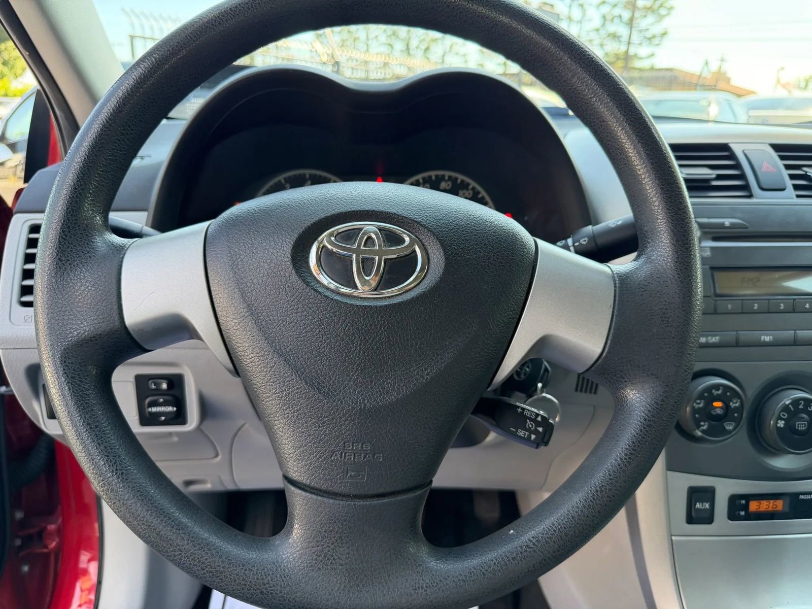 Used 2011 Toyota Corolla LE image 34