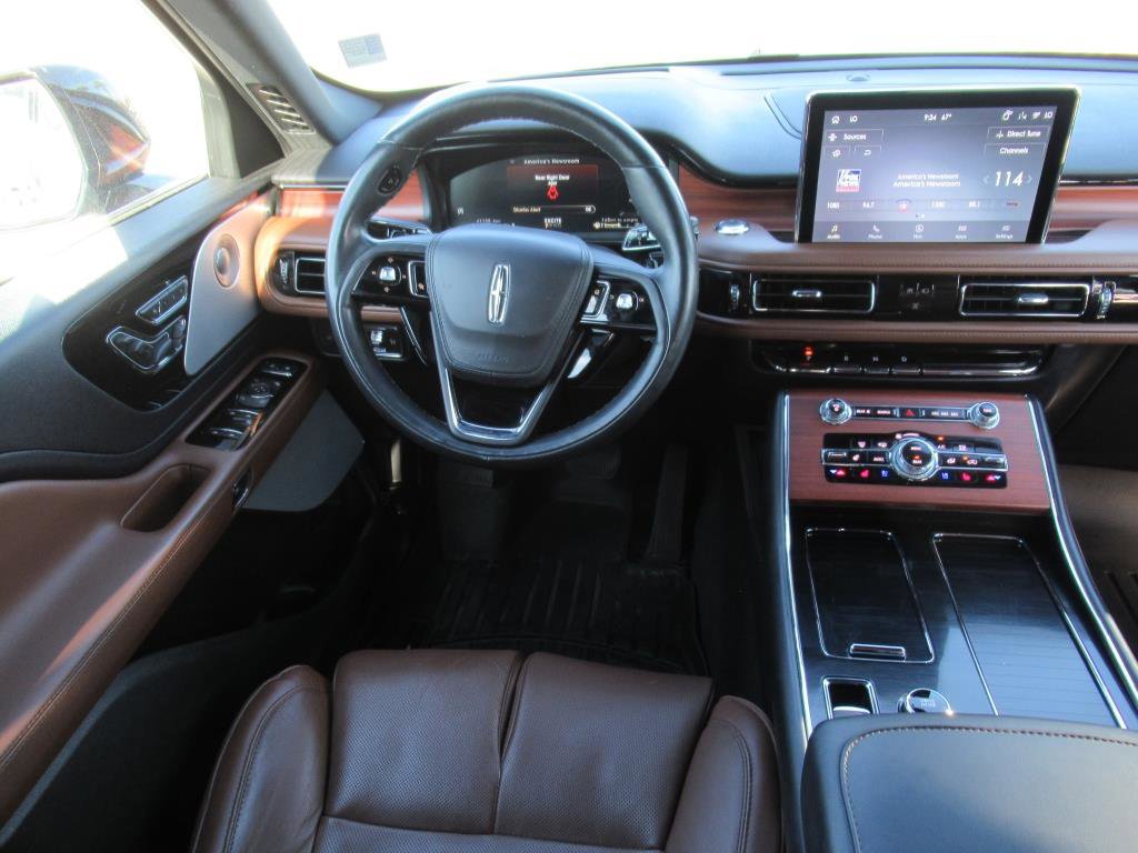 Used 2023 Lincoln Aviator Reserve w/ Equipment Group 201A AWD/4WD image 12