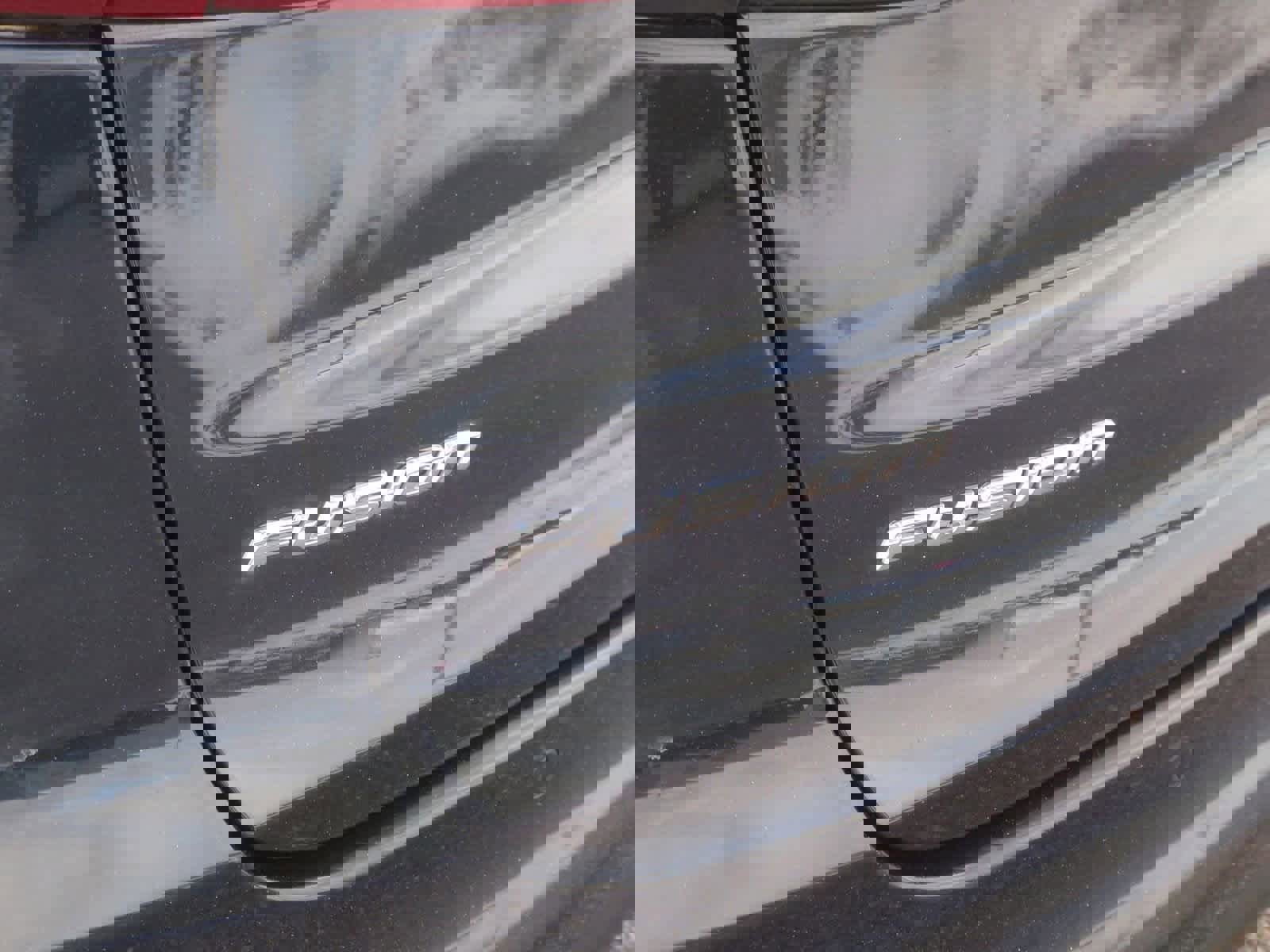 Used 2020 Ford Fusion SE image 13