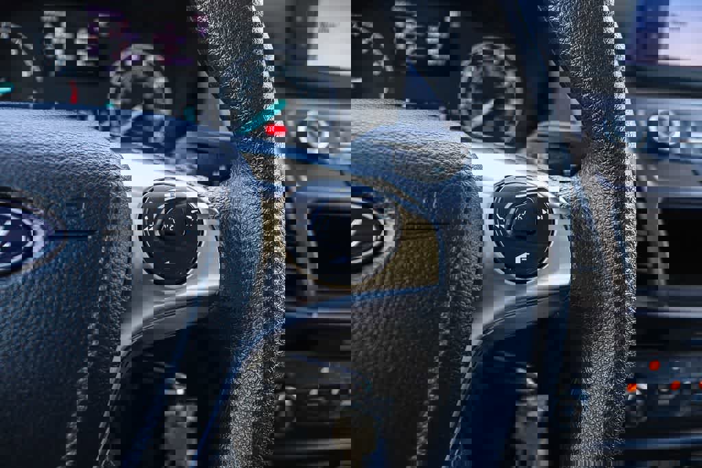 Used 2023 Ford Transit Connect XL image 25