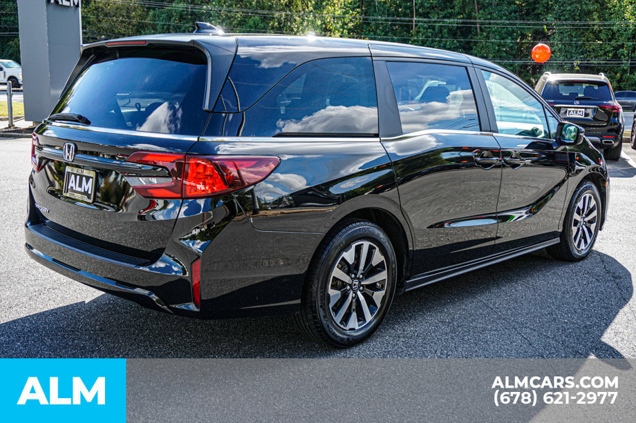 Used 2025 Honda Odyssey EX-L image 5