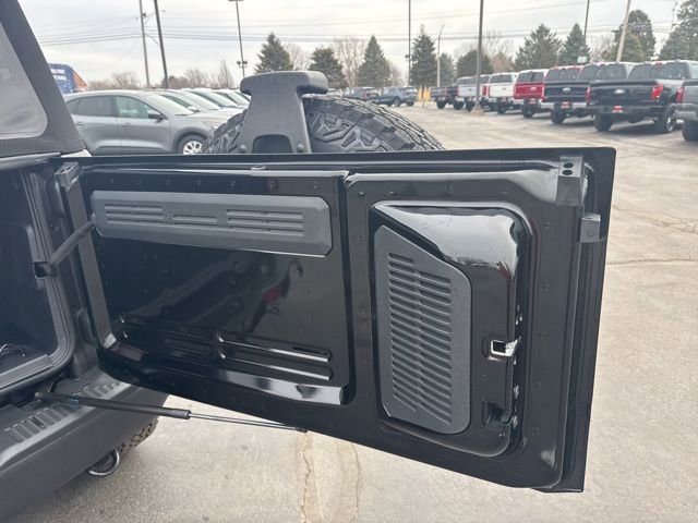 New 2026 Ford Bronco Badlands image 13