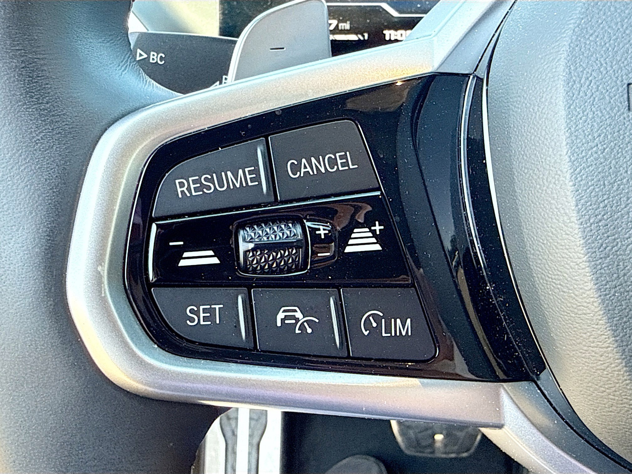 Used 2025 BMW M340i RWD image 38