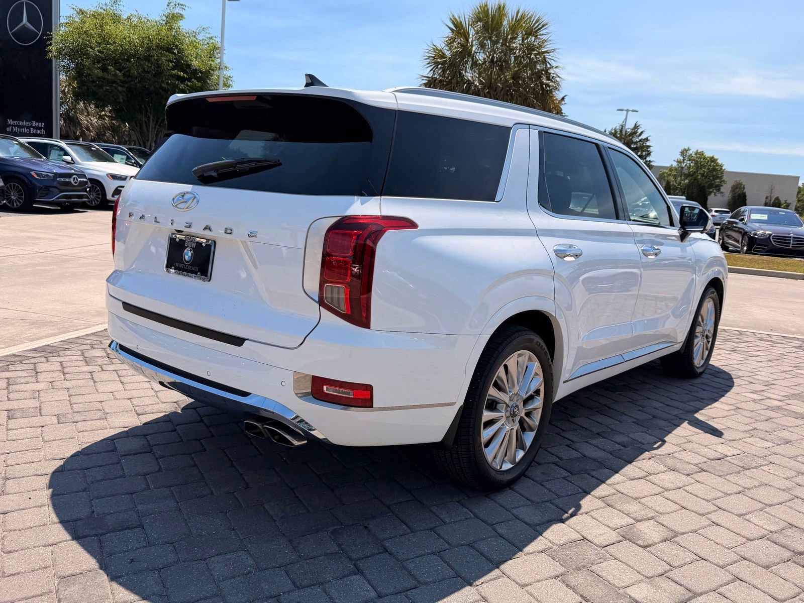 Used 2020 Hyundai Palisade Limited FWD image 9