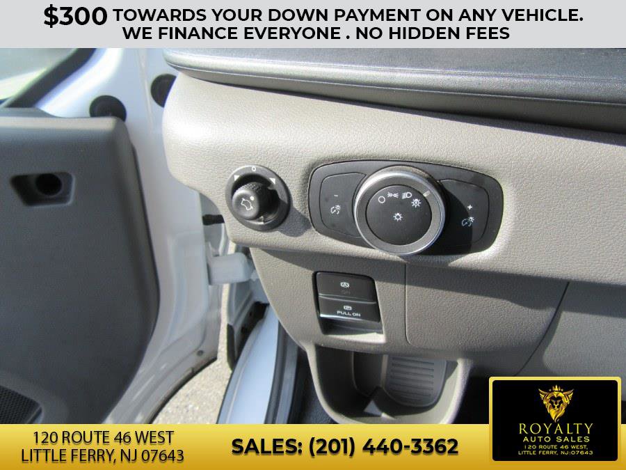 Used 2023 Ford Transit 250 Medium Roof image 16