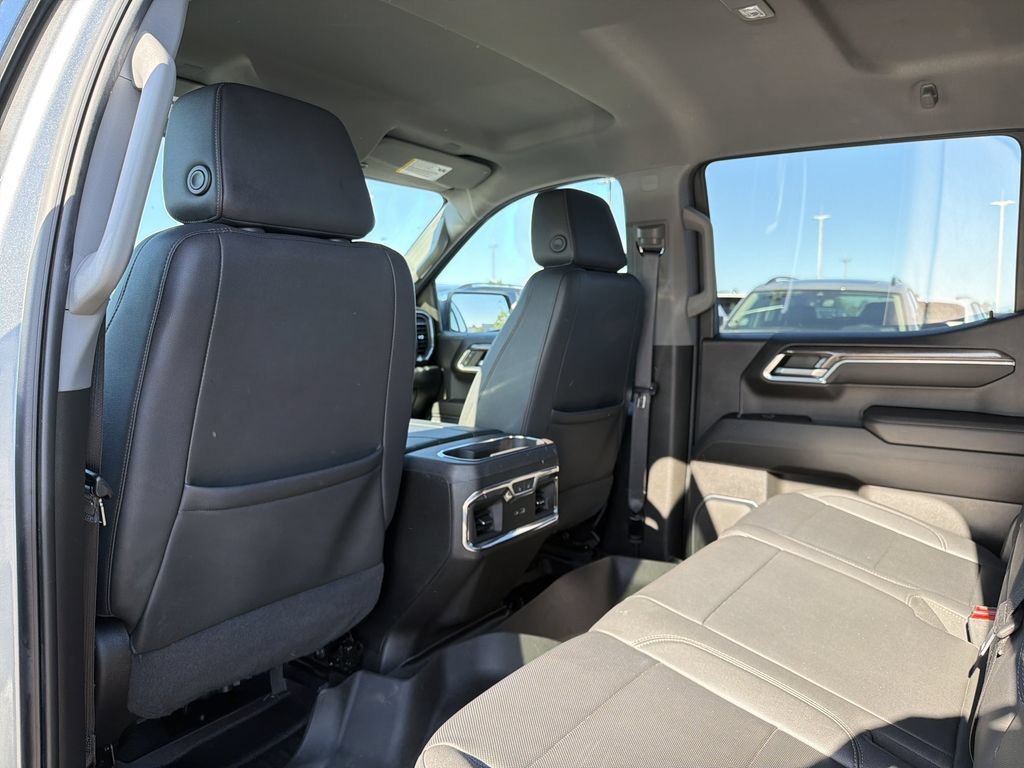 Used 2023 Chevrolet Silverado 1500 LTZ w/ LTZ Convenience Package II AWD/4WD image 11
