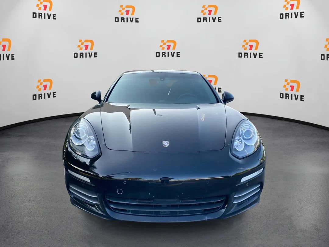Used 2014 Porsche Panamera 4 AWD/4WD image 2