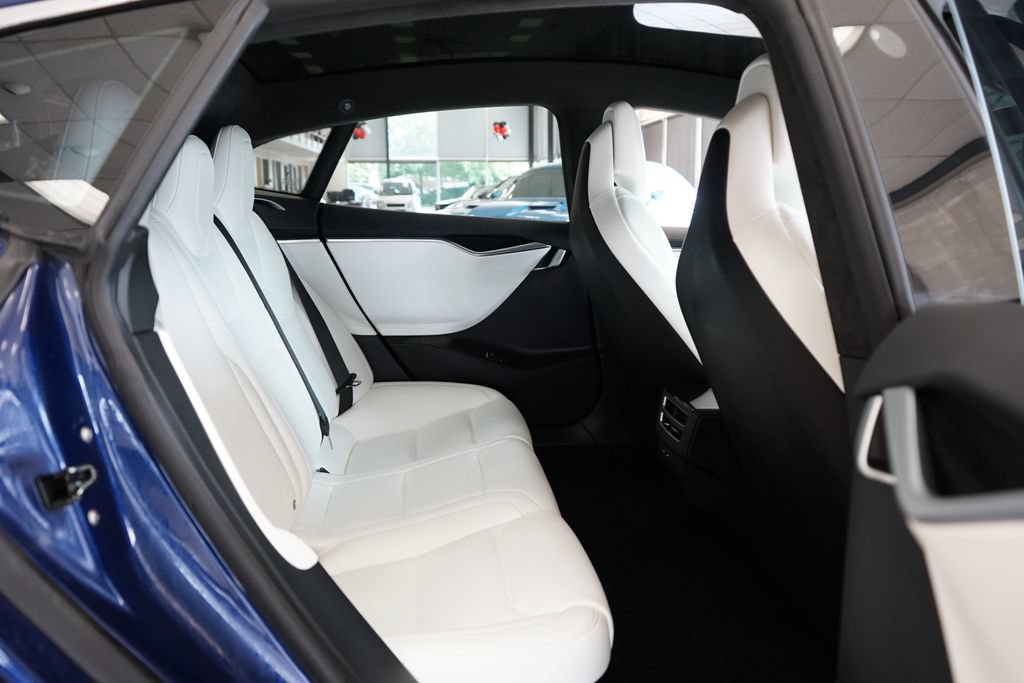Used 2017 Tesla Model S 100D AWD/4WD image 11