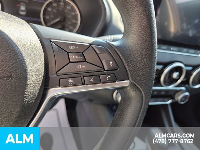 Used 2025 Nissan Sentra SV image 22