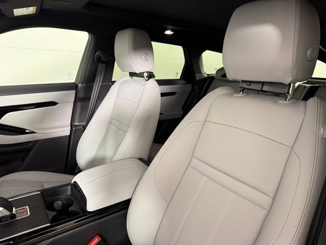 Used 2026 Land Rover Range Rover Evoque S image 13