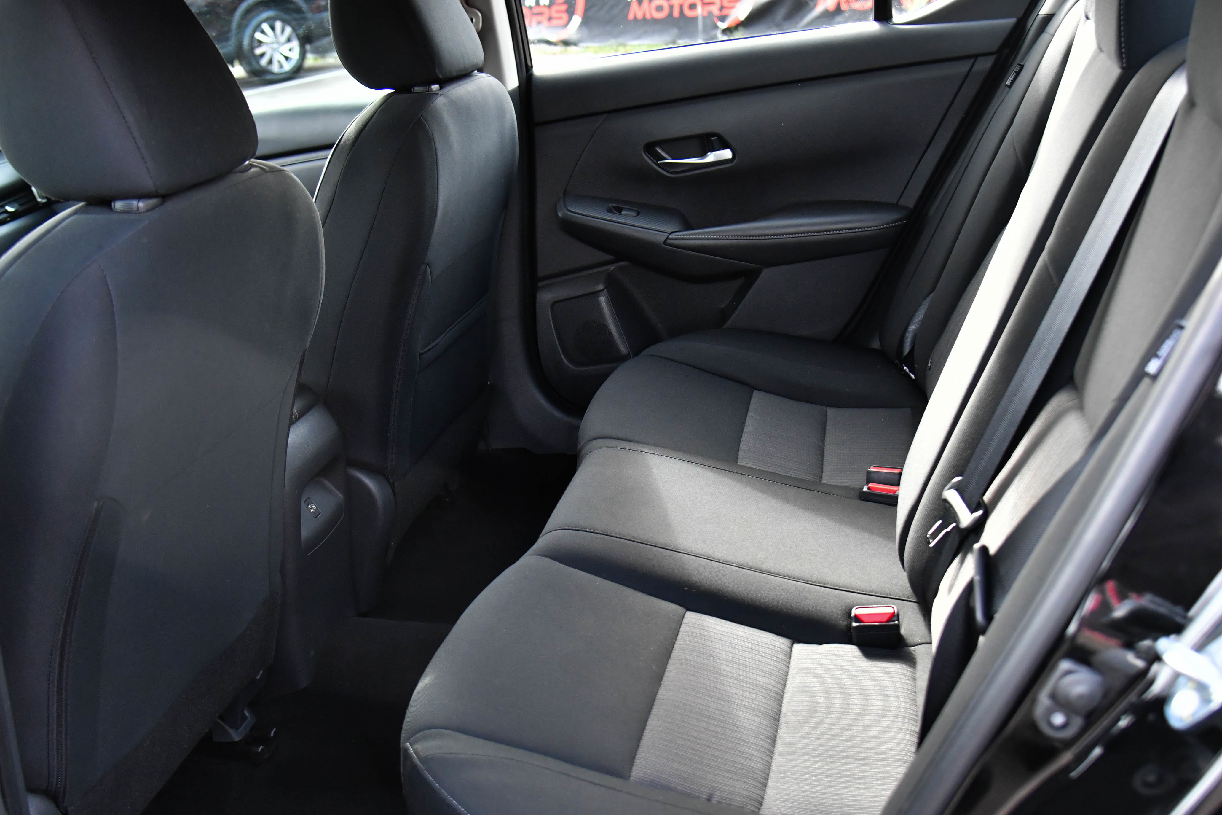 Used 2023 Nissan Sentra SV image 32