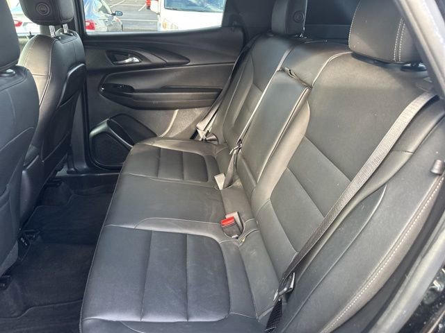Used 2021 Chevrolet TrailBlazer ACTIV w/ Technology Package image 16