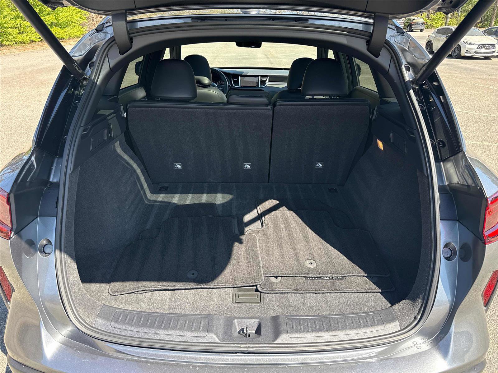 Used 2023 INFINITI QX50 Sport image 30
