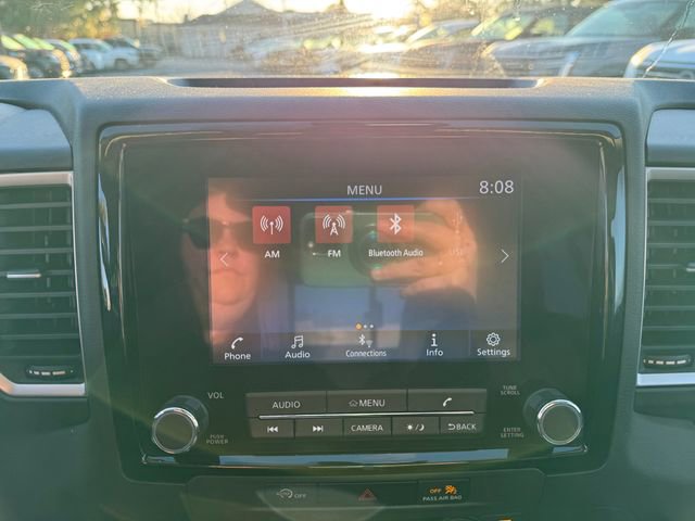 Used 2024 Nissan Frontier SV w/ SV Convenience Package image 24