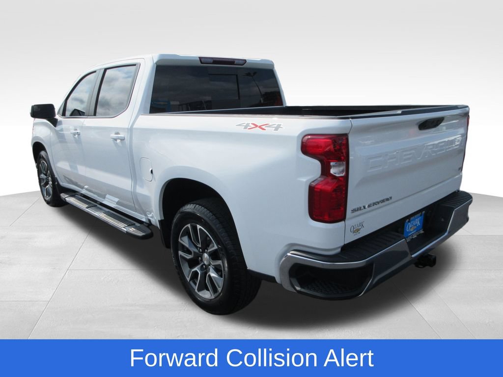 Certified 2023 Chevrolet Silverado 1500 LT w/ Leather Package AWD/4WD image 3