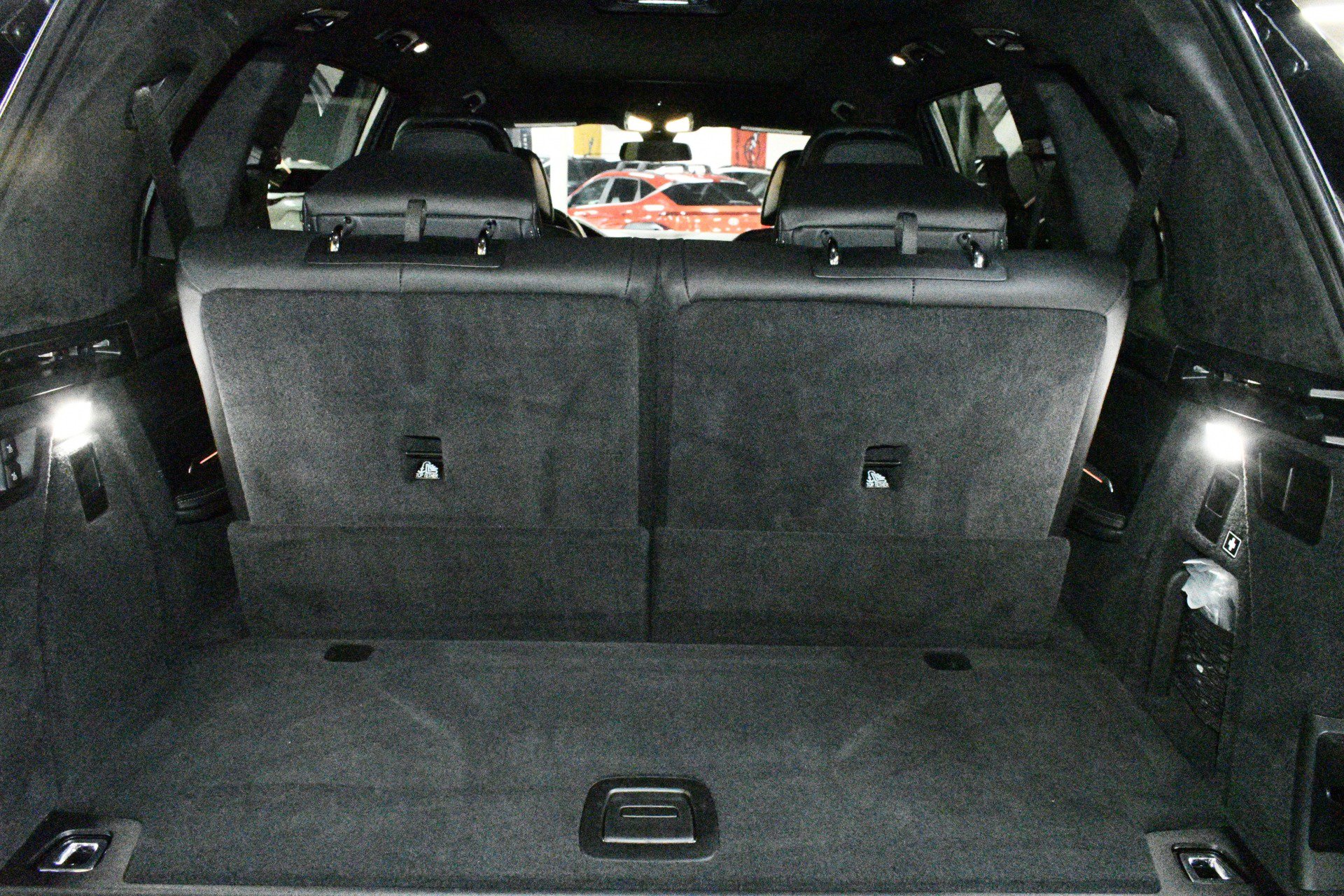 Used 2022 BMW X7 M50i w/ Luxury Seating Package image 95