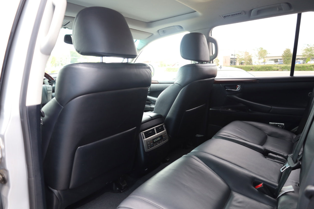 Used 2013 Lexus LX 570 4WD image 13