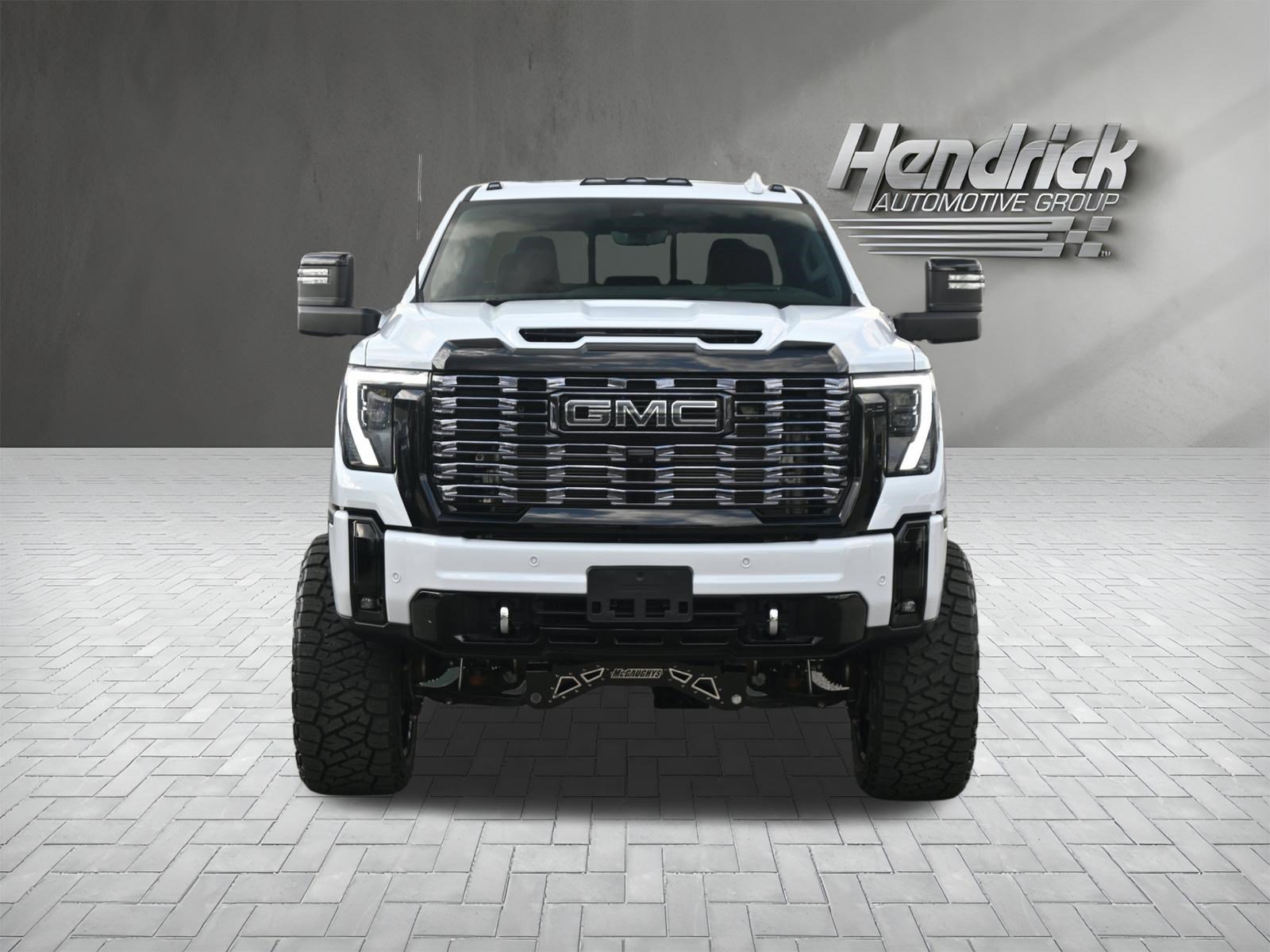 Used 2026 GMC Sierra 3500 Denali Ultimate image 5