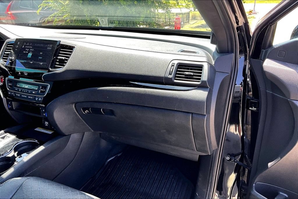 Used 2023 Honda Passport Elite image 18