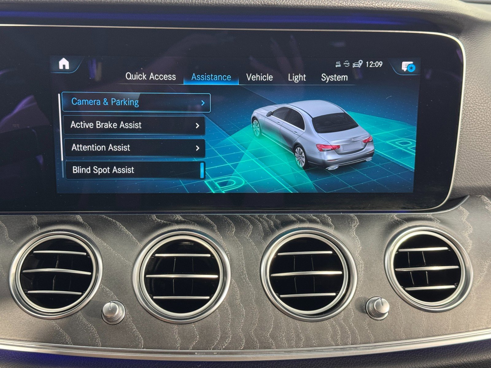 Used 2021 Mercedes-Benz E 350 Sedan w/ Premium Package image 30