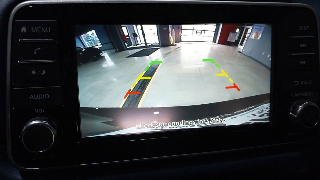 Used 2025 Nissan Versa SV w/ Trunk Package image 23