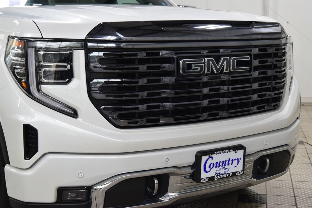 Used 2024 GMC Sierra 1500 Denali Ultimate AWD/4WD image 13