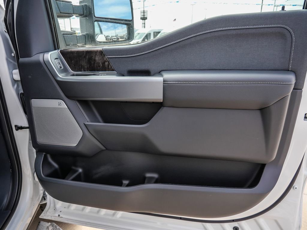 New 2026 Ford F250 Lariat w/ Lariat Premium Package image 21